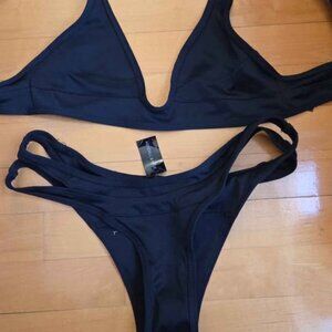 Kendall and Kylie swimsuit